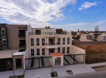 Departamento · 100m² · 3 Ambientes · 1 Cochera · Departamento Villa Lamadrid