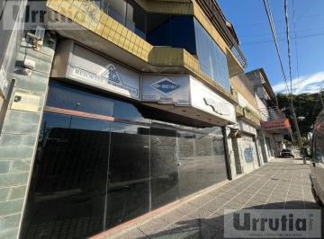 Edificio · 1950m² · Edificio Comercial en Venta en Castelar