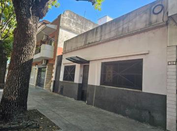 Casa en Venta de 3 ambientes · Casa Venta Para Reformar Excelente Ubicacion
