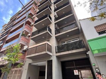 Departamento de 2 ambientes, Villa Urquiza · Alq. 2 Amb Sin Expensas. Contrafrente. Muy Luminoso