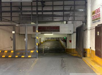 Garage · 24m² · Cochera en Centro