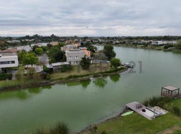 Terreno · 995m² · Lote en Venta Al Agua en Barrio San Benito - 995 m²
