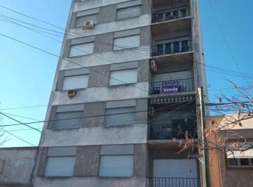 Departamento de 2 ambientes, La Plata · Departamento de 41 m² con 1 Dormitorio en Venta en La Plata. Ideal Renta