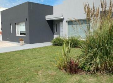 Casa · 600m² · 4 Ambientes · 1 Cochera · Casa en Venta