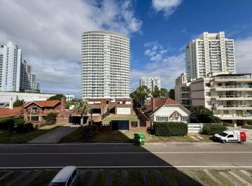 Foto1 · Apartamento en Venta en Edificio Cap Bretón Av Roosevelt y Av Biarritz