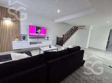 PH · 132m² · 4 Ambientes · 1 Cochera · Casa en Venta 4 Ambientes Barrio Cerrado Altos del Sol