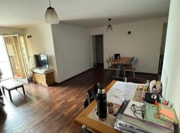 Departamento · 67m² · 5 Ambientes · Departamento en Nueva Córdoba de 2 Dorm. 2 Baños con Balcón y Amplio Living - Comedor