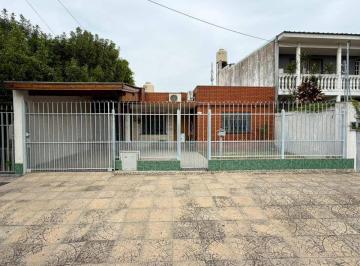 Casa de 4 ambientes, La Matanza · Casa 4 Amb - Lote 10 X Xx - Cochera - Galeria y Patio