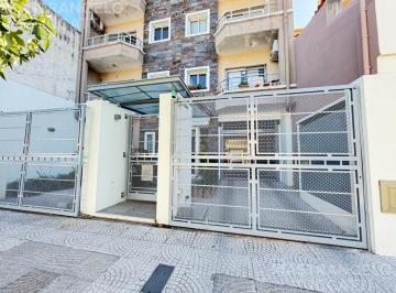 Departamento · 42m² · 2 Ambientes · 1 Cochera · Departamento en Lomas de Zamora Oeste
