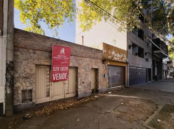 Terreno · 195m² · Terreno en Venta Barrio Echesortu Amplio Frente 10 m Fondo 20 m Ideal Constructora