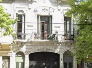 Local comercial · 981m² · 2 Cocheras · Local en San Cristobal