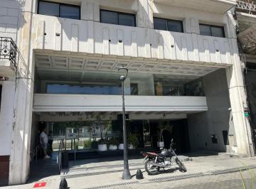 Local comercial · 1260m² · 4 Cocheras · Oficina en Retiro