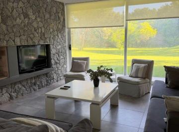 Casa de 5 ambientes, Costa Esmeralda · Casa con 4 Dorm. en Alquiler Temporal en Golf 2 - Costa Esmeralda