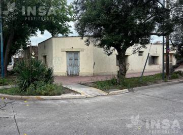 Casa · 153m² · 10 Ambientes · 1 Cochera · Casa a Demoler en Godoy Cruz