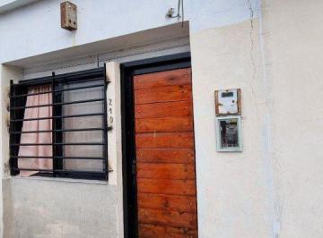 PH de 1 ambiente, Lomas de Zamora · Monoambiente en Alquiler Disponible en Abril