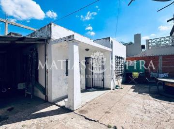 Casa · 70m² · 3 Ambientes · 1 Cochera · Casa 3 Ambientes. | Ventura Bustos 2374