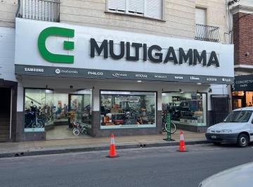 Local comercial · 408m² · Local en El Centro de Azul