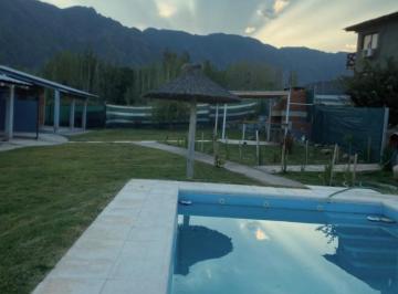 Casa · 57m² · 3 Ambientes · 1 Cochera · Greenwood Alquila Cabaña Amoblada Permanente