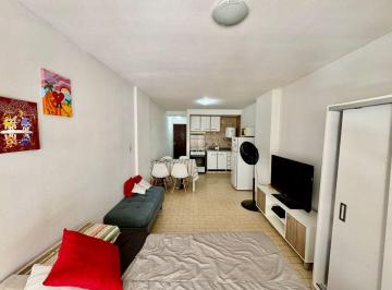 Departamento de 1 ambiente, Rosario · Monoambiente en Venta a m del Rio. Guemes 2041