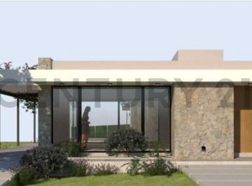 Casa · 175m² · 4 Ambientes · 2 Cocheras · Venta Casa en Lujan de Cuyo