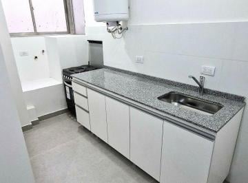 Departamento de 2 ambientes, Floresta · Venta Excelente Departamento 2 Amb de 45 m² en Floresta Norte/ Flores! Oportunidad!