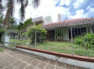 Casa · 268m² · 7 Ambientes · 3 Cocheras · Casa 3 Dorm. Apta Credito Hipotecario