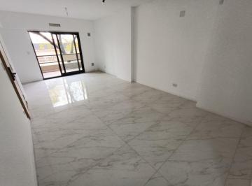 Departamento · 109m² · 4 Ambientes · 1 Cochera · Venta - Departamento - Exclusivo - Balcon - Frente - 4 Ambientes - Villa Luro - Boulevard - Permuta