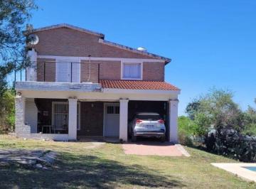Casa de 9 ambientes, Villa La Bolsa · Espectacular Casa con Gran Parque - La Bolsa