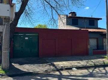 Bodega-Galpón Alquiler de 1 ambiente · Galpón Multifuncional