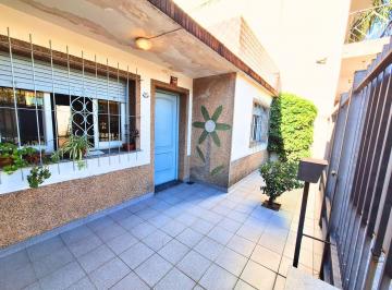 PH · 81m² · 3 Ambientes · Venta PH 3 Amb con Terraza y Quincho San Justo - Entrada Independiente