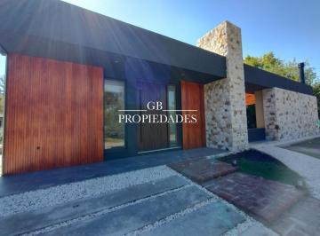 GBB-GBB-1608_2 · Venta de Casa 4 Ambientes en Barrio Santa Clara Manzanares