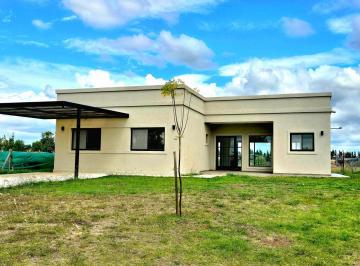AMN-AMN-3950_2 · Casa en Venta en Monet Barrio Privado - Campana