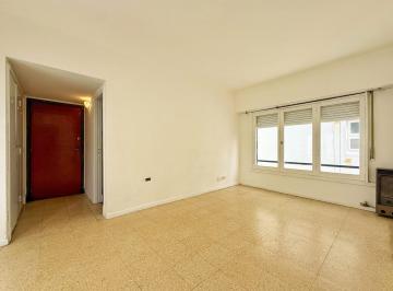 Departamento · 41m² · 2 Ambientes · 1 Cochera · Departamento 2 Ambientes con Cochera · Centro