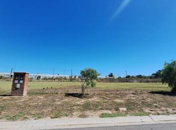 Terreno · 604m² · Rbs. en Venta Lote en Village Joven, Bella Vista