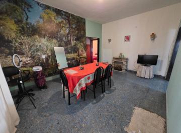 Casa · 114m² · 3 Ambientes · En Palomar en Venta Casa de 3 Ambientes en PH Al Fondo F: 10947