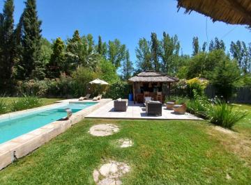Casa de 4 ambientes, Las Compuertas · Venta Casa con Gran Parquizado Detras de Olimpo, Las Compuertas, Lujan de Cuyo! - Apto Credito