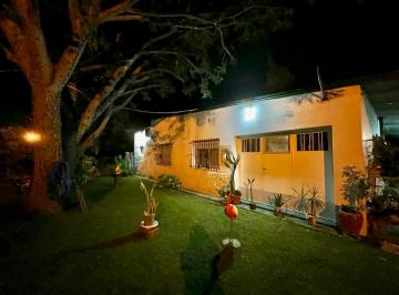 Casa · 113m² · 4 Ambientes · 1 Cochera · Casa en La Costa de Monte Vera