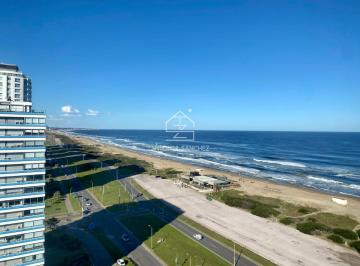 Foto1 · Apartamento en Alquiler Temporal, de 3 Dorm. en Playa Brava!