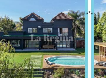 Casa · 323m² · 6 Ambientes · 1 Cochera · Casa en Venta en Los Castores, Nordelta, Tigre