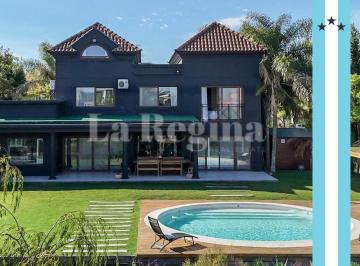Casa · 323m² · 6 Ambientes · 1 Cochera · Casa en Venta en Los Castores, Nordelta, Tigre