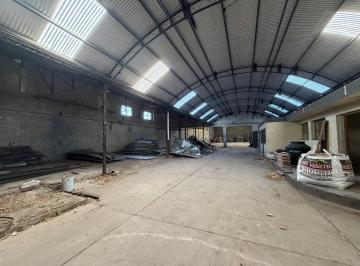 Oficina comercial · 1m² · Galpón, Alquiler, Rosario