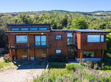 Casa · 250m² · 3 Ambientes · 2 Cocheras · Casa en Valle Escondido