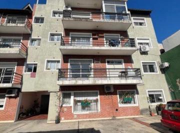 Departamento · 35m² · 2 Ambientes · Venta Dpto 2 Amb, Crucecita, Avellaneda