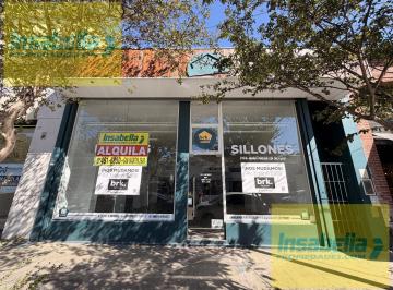 Local comercial · 160m² · Local en Guemes