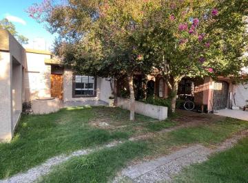 Casa de 6 ambientes, Córdoba · Venta Casa 2 Dorm. B Jardin!