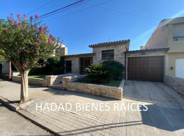 Casa de 10 ambientes, Córdoba · Alquilo Casa 3 Dorm. con Pileta