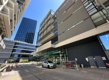 Oficina comercial · 160m² · 1 Ambiente · 2 Cocheras · Excelente Oficina 160 m² en Alquler - Al Rio Vicente Lopez