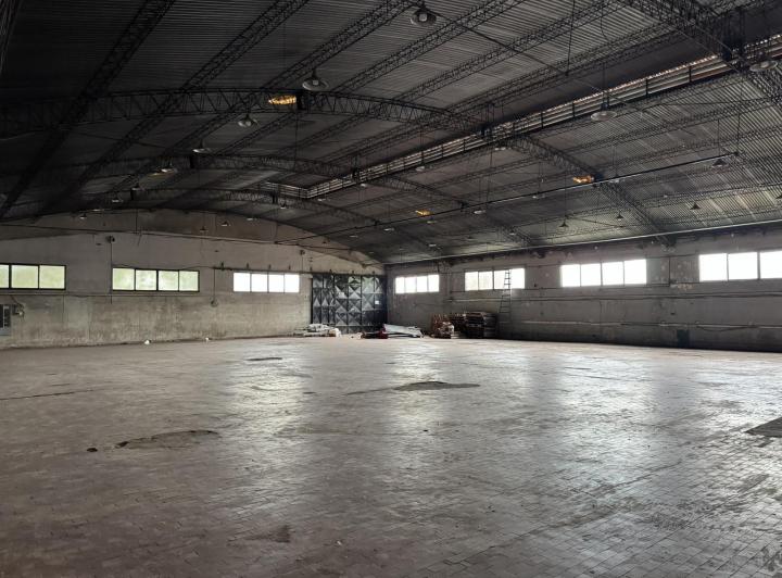 Depósito · 3900m² · 50 Cocheras