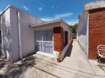 Casa de 4 ambientes, Álvarez · Oportunidad de Vivienda en Alvarez