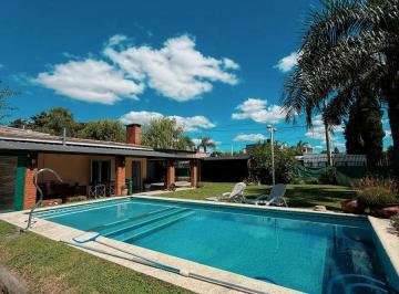 Casa de 6 ambientes, Sauce Viejo · C. Bs. As & Uruguay / Sauce Viejo - 2 Dorm, 2 Baños, Piscina, 2 Cocheras!